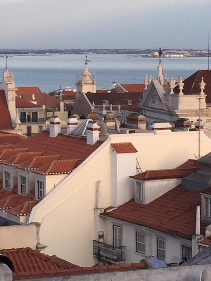 Amazing Rooftop Terrace With River And Historic City View 4 Bedrooms 4 Bathrooms Ac 19Th Century Building Chiado Lisboa Dış mekan fotoğraf
